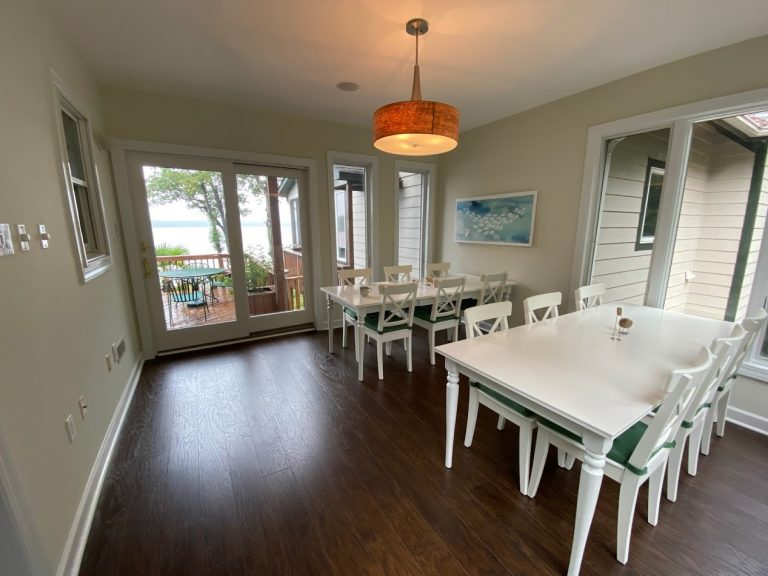 Lake & Leisure Quilt Retreats Cabin in the Woods Quilters